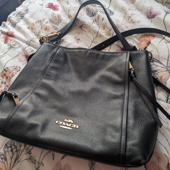 Coach Black Leather Women's Bag - Picture 1 of 9